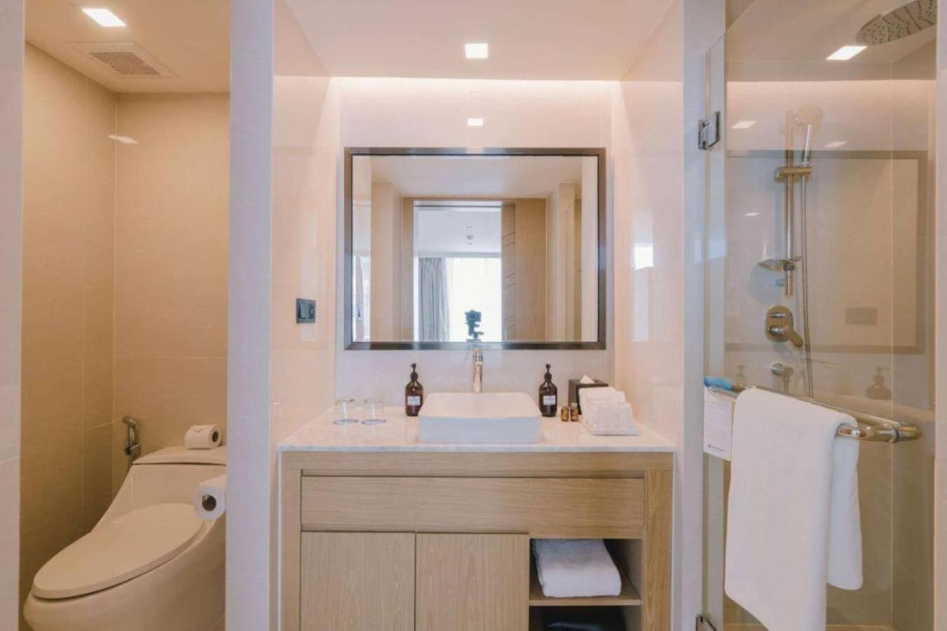 Modern In 600m From The *