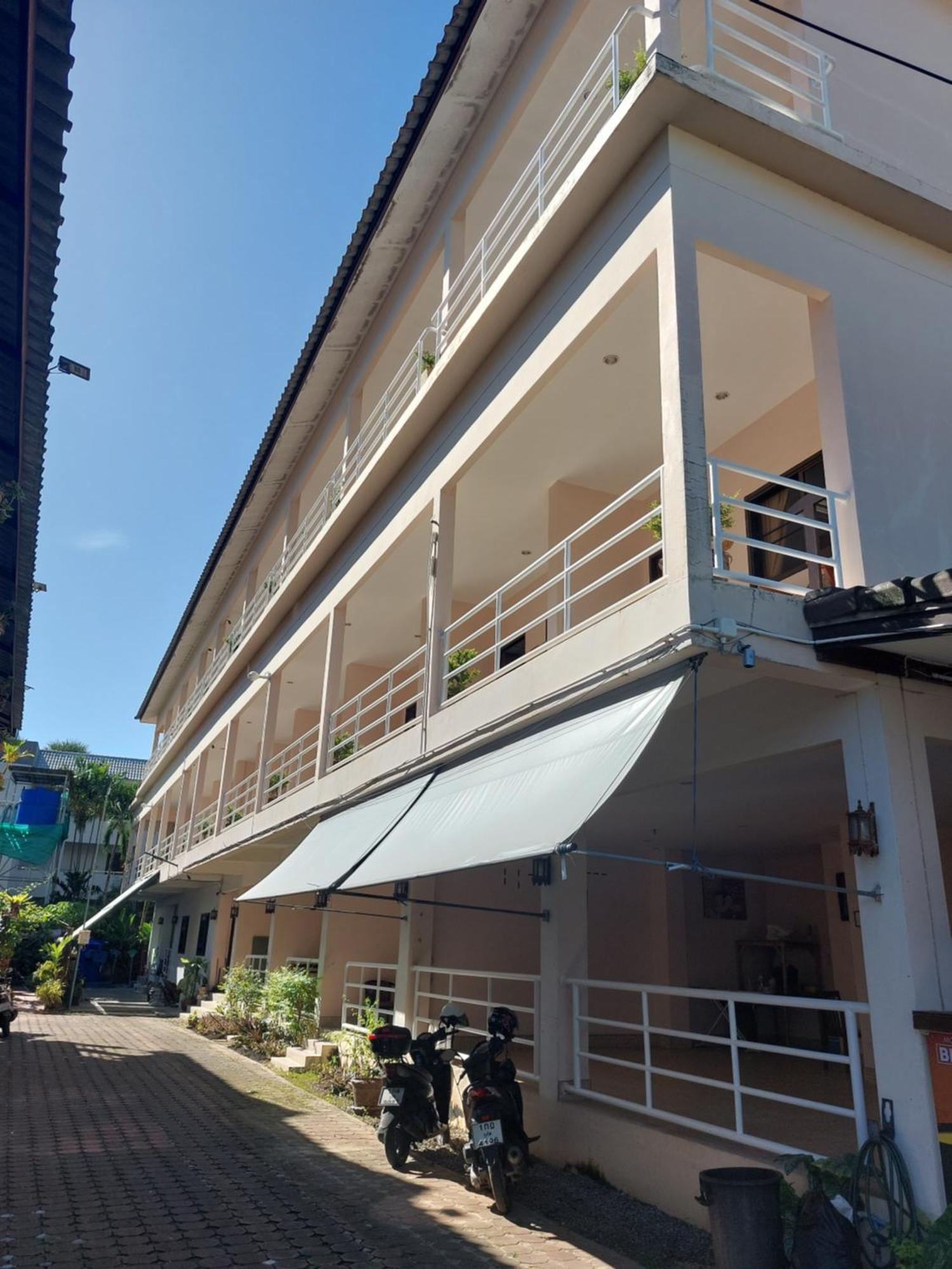 Smile House Ban Karon