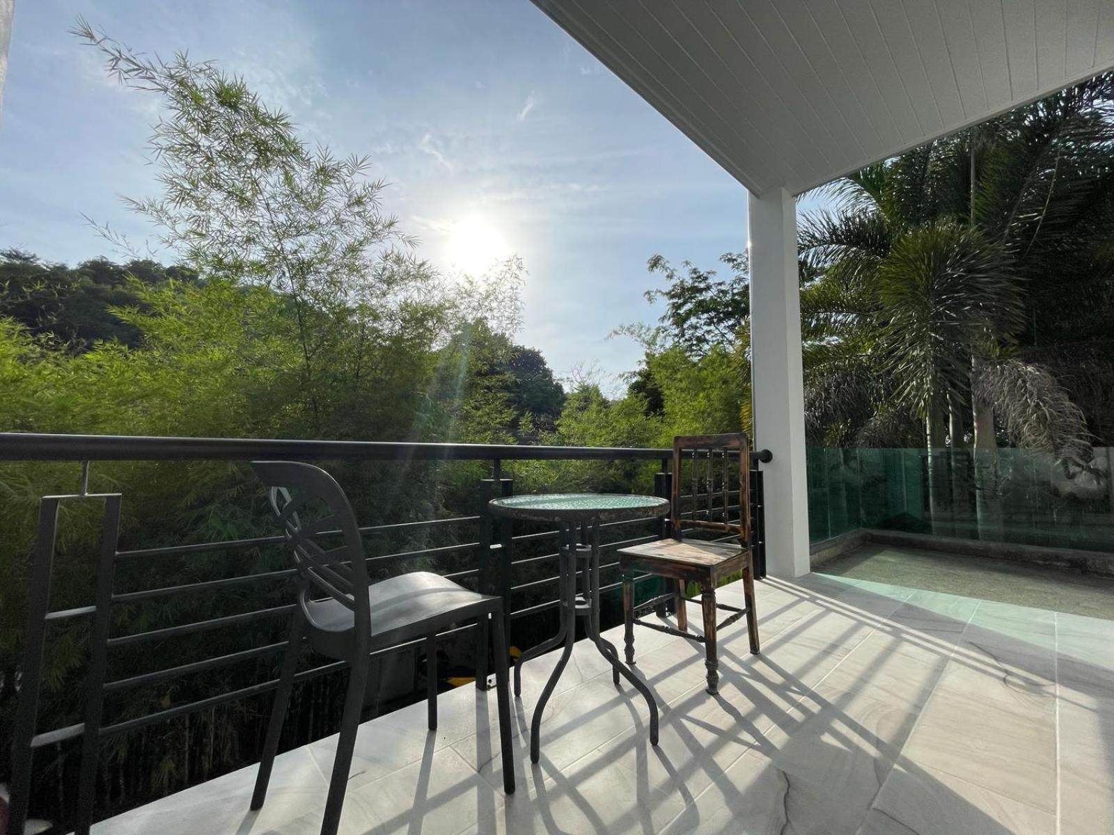 Little Hill Aparthotel Kamala Beach