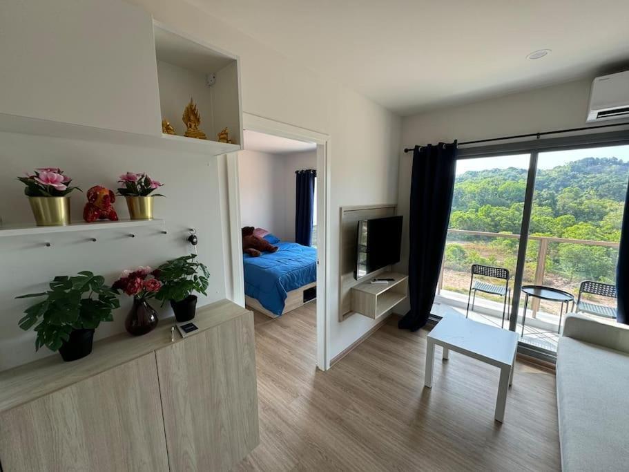 Apartment Phyll Phuket - Luxury Resort-style Comfort Ban Rangeng