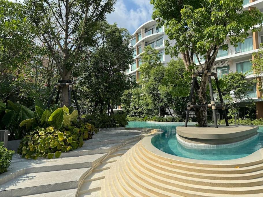 Phyll Phuket - Luxury Resort-style Comfort