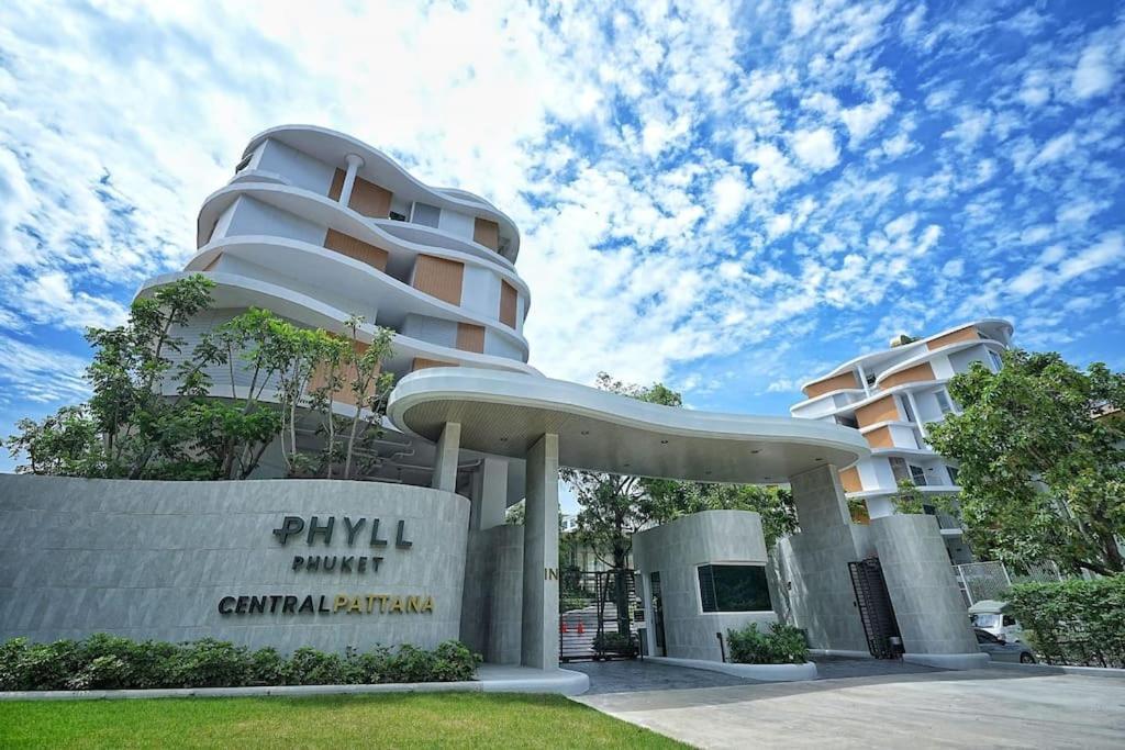 Phyll Phuket - Luxury Resort-style Comfort
