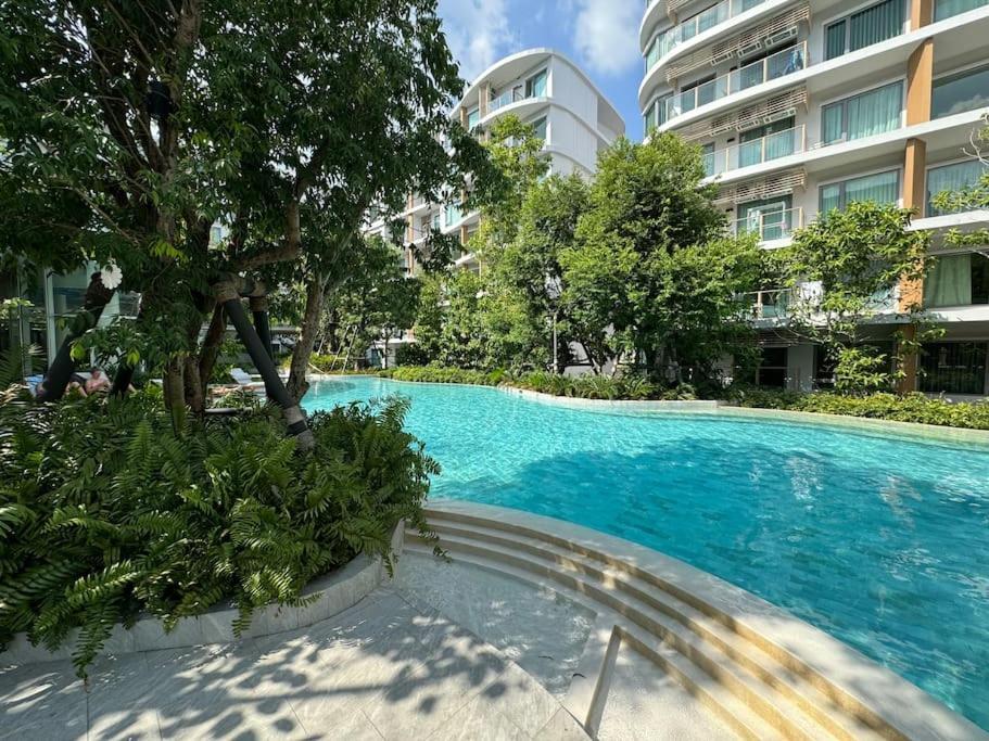 Phyll Phuket - Luxury Resort-style Comfort