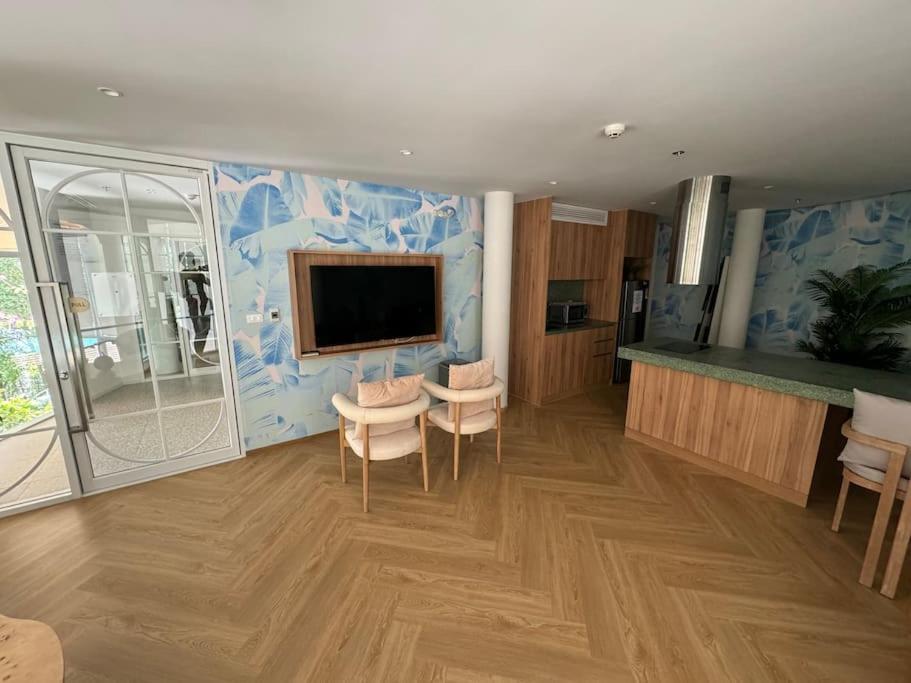 Apartment Phyll Phuket - Luxury Resort-style Comfort