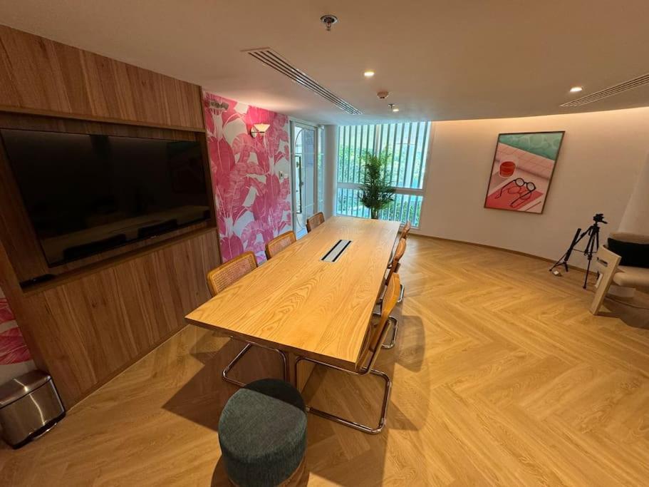 Phyll Phuket - Luxury Resort-style Comfort Apartment