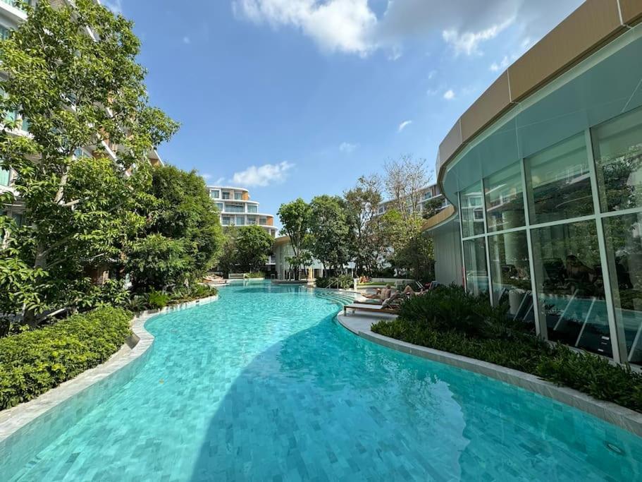 Apartment Phyll Phuket - Luxury Resort-style Comfort *