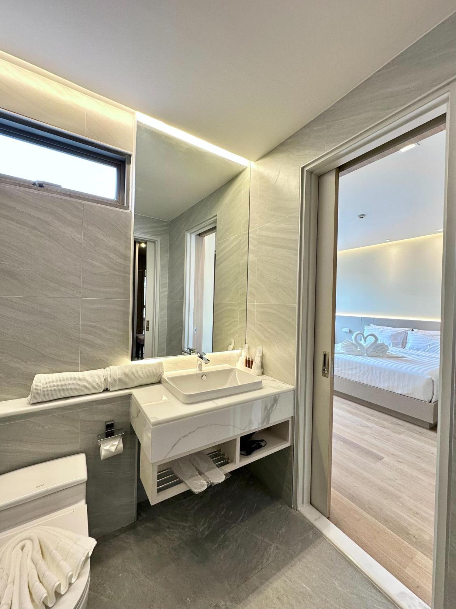 The Regent Phuket Bangtao Aparthotel Pantai Bang Tao