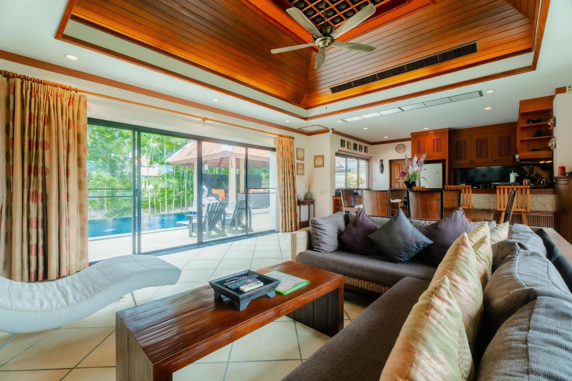 Lotus Pool Villa