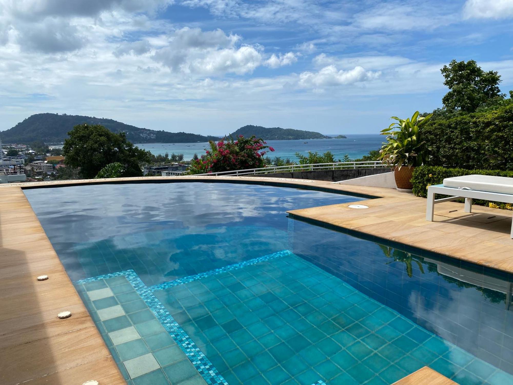 Andaman Hill Pool Seaview Pangsapuri *