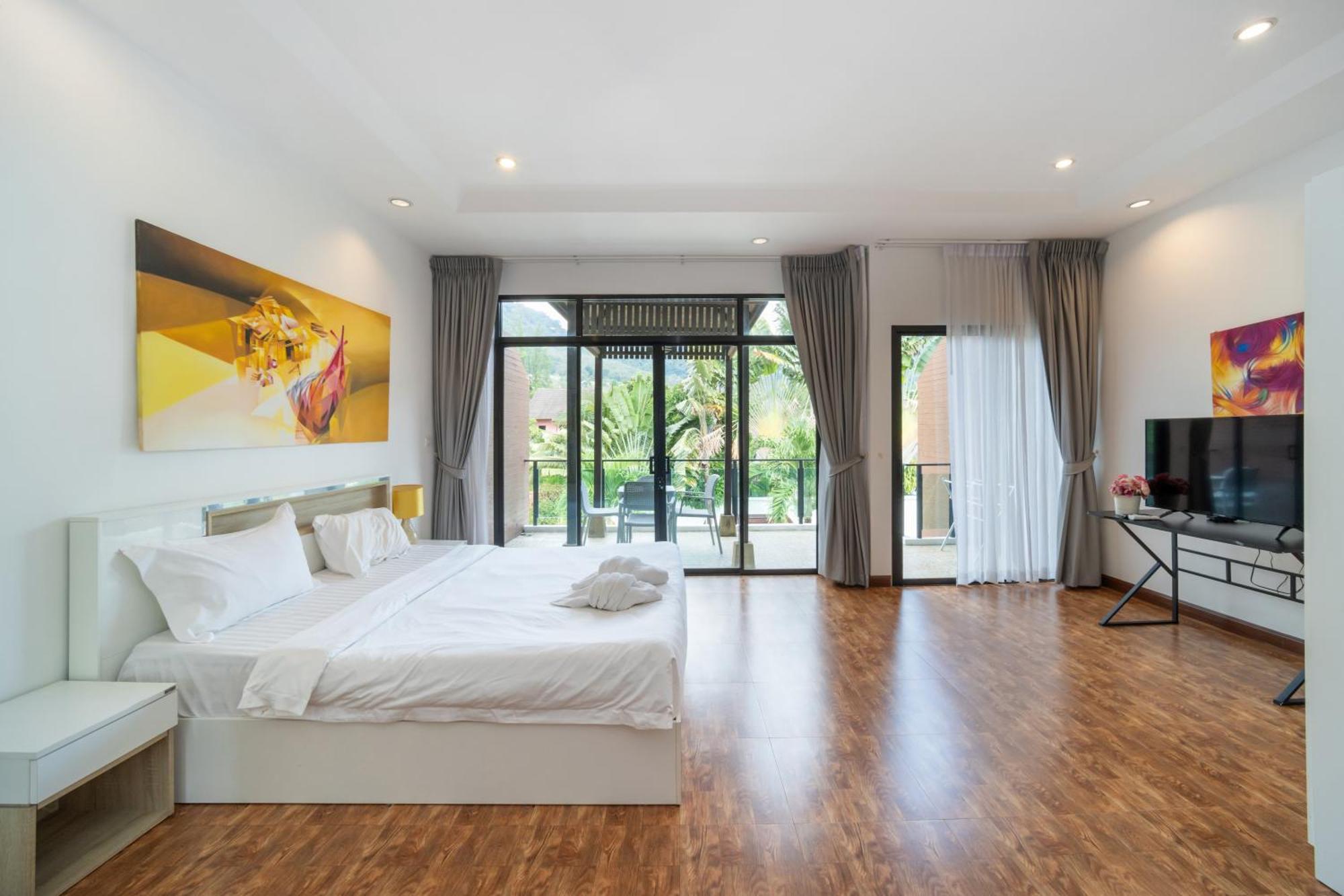 Fantasea附近的高wifi浴缸私人泳池别墅 Villa Strand Kamala