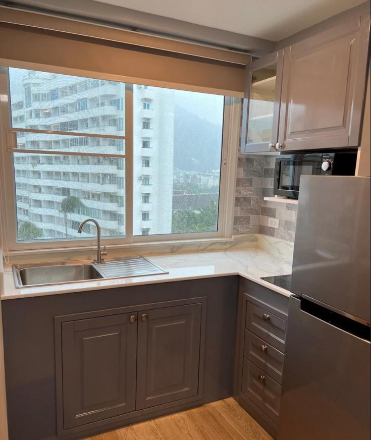Executive Apartments: Spacious With Kitchen And Ocean Proximity Apartment