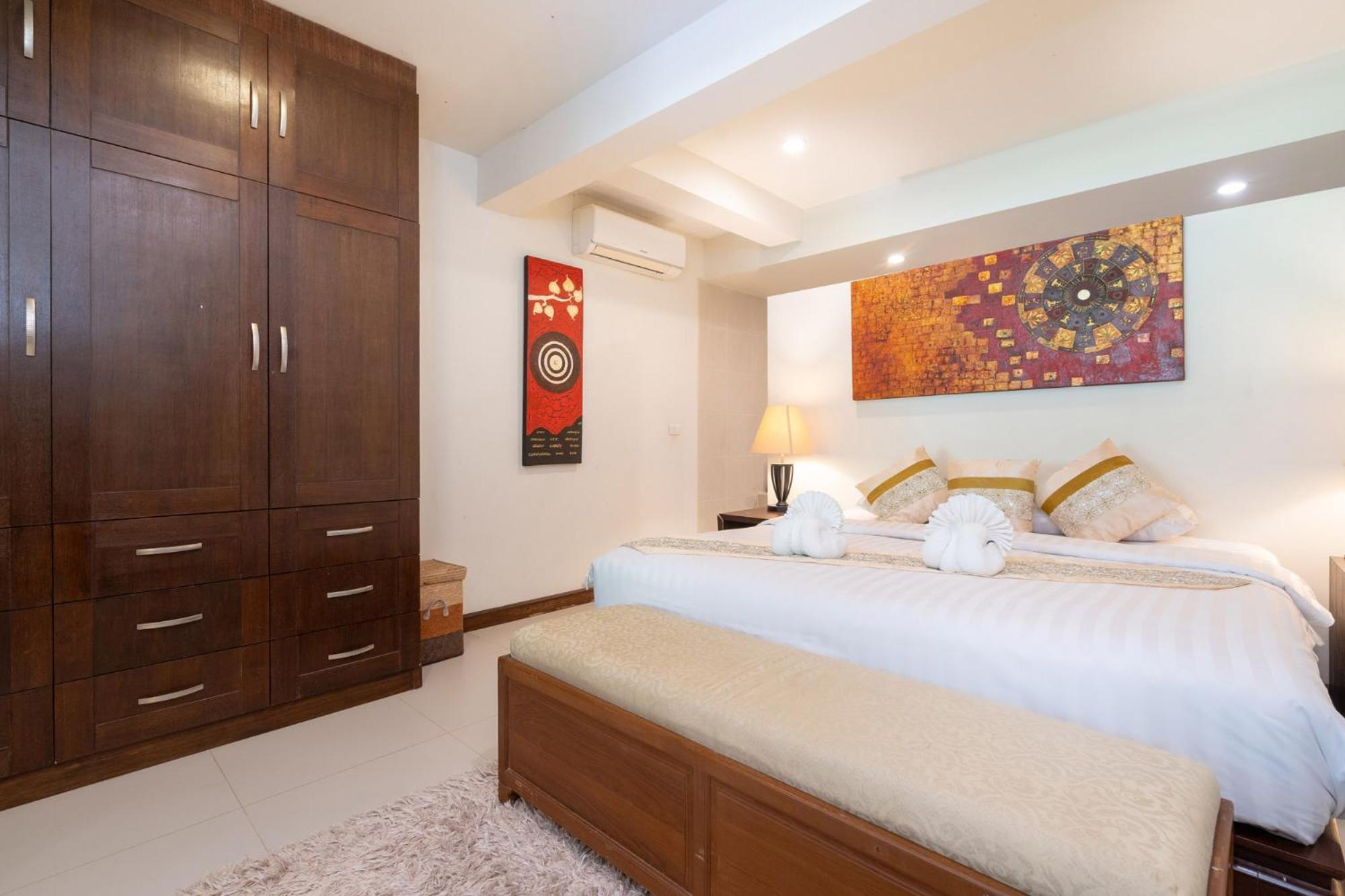 Beachside Apt. Short Walk To - 2br Apartment