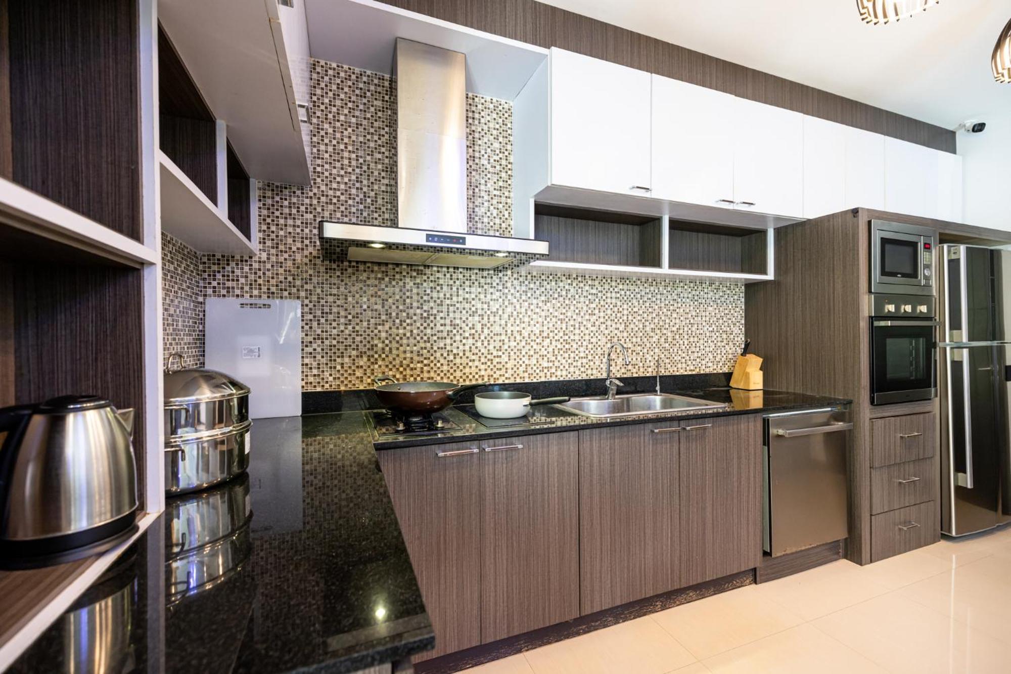 Phuket Kana International Hotel普吉岛卡娜国际酒店 Hotel 4*