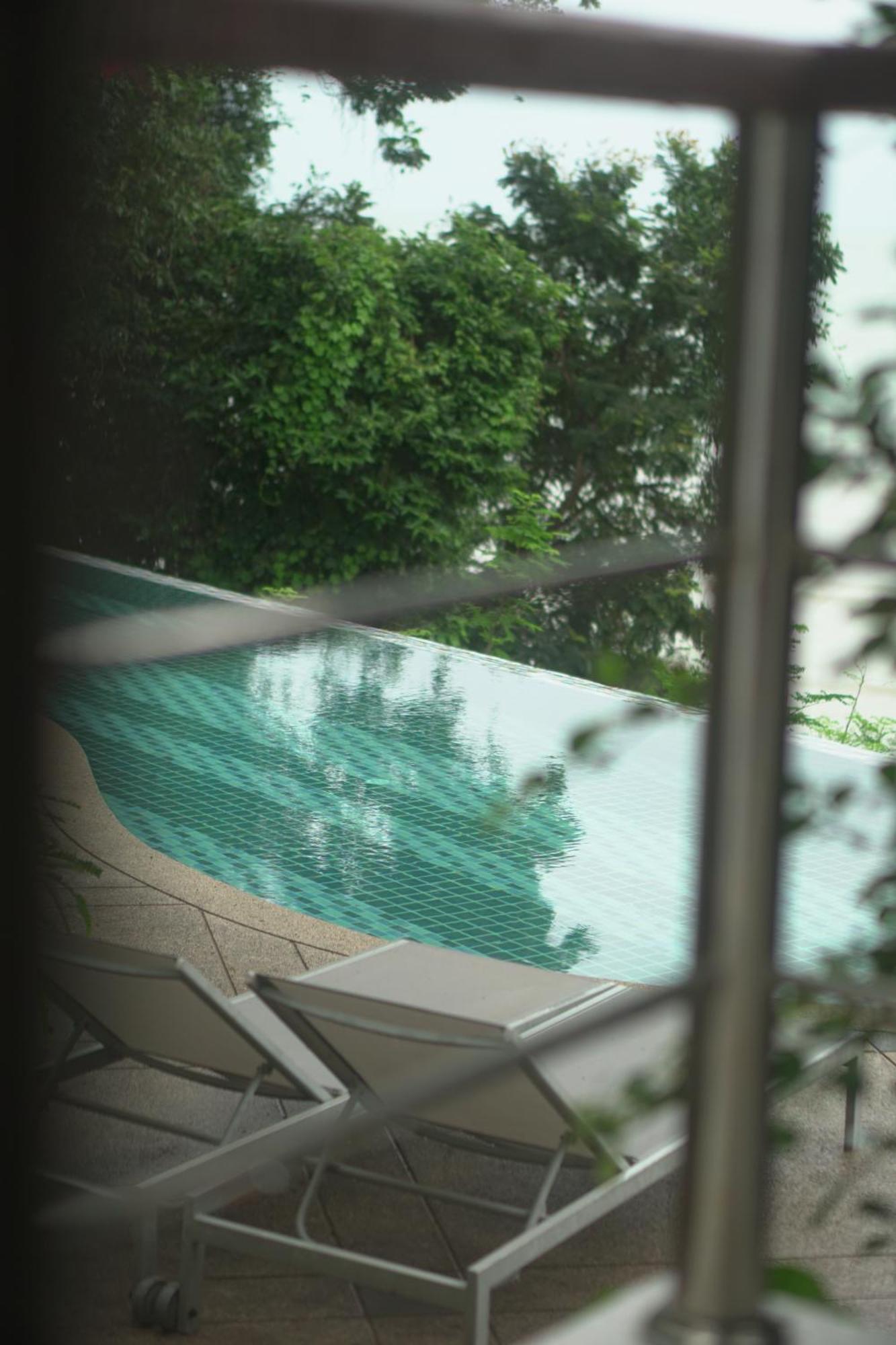 4bedroom Siray Front Villa *