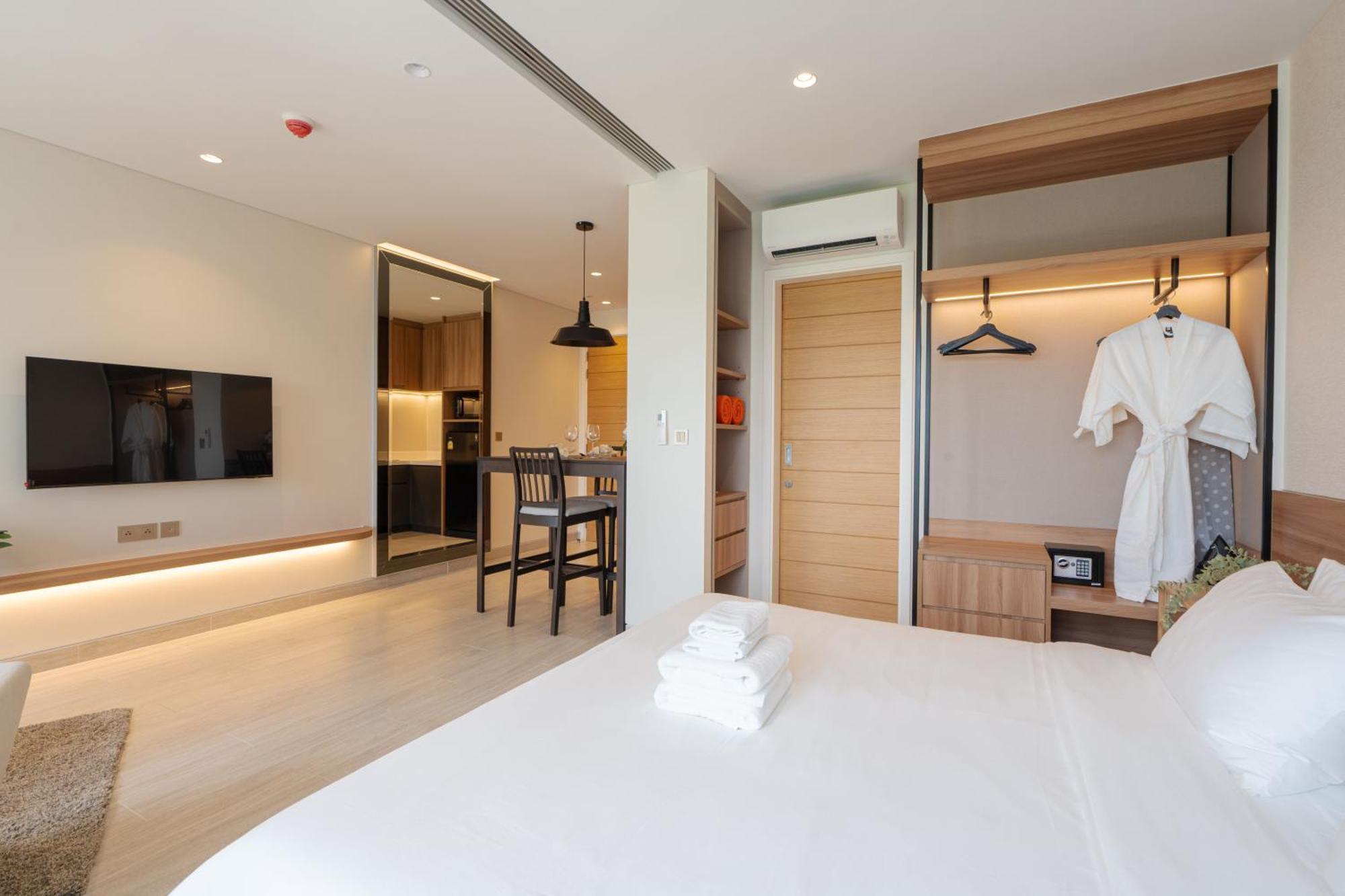 Spacious With Panoramic View In Laguna Apartment Bang Tao Beach (Phuket)