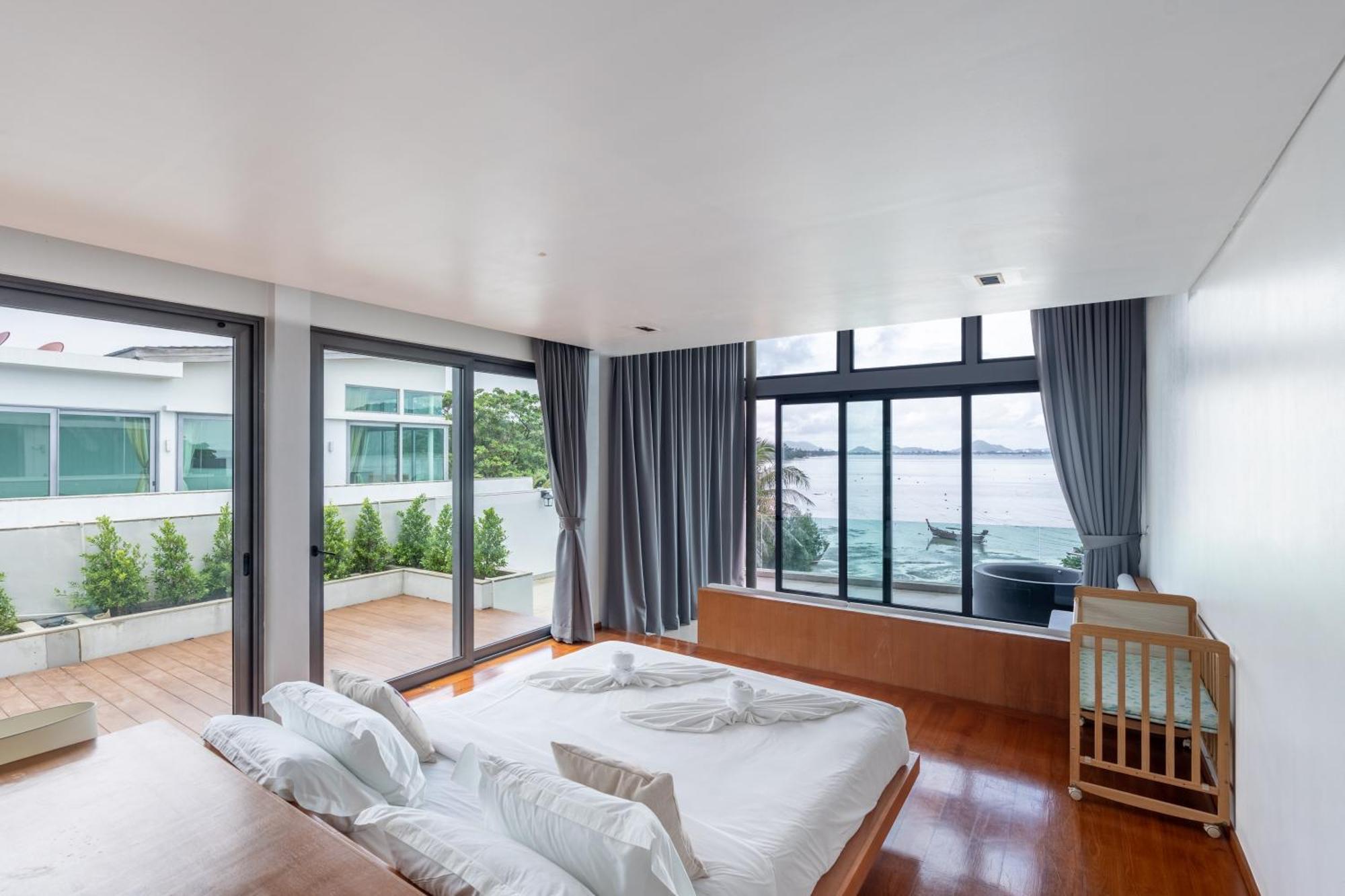 拉威eva8 三卧海边别墅 近拉威海鲜市场 Villa