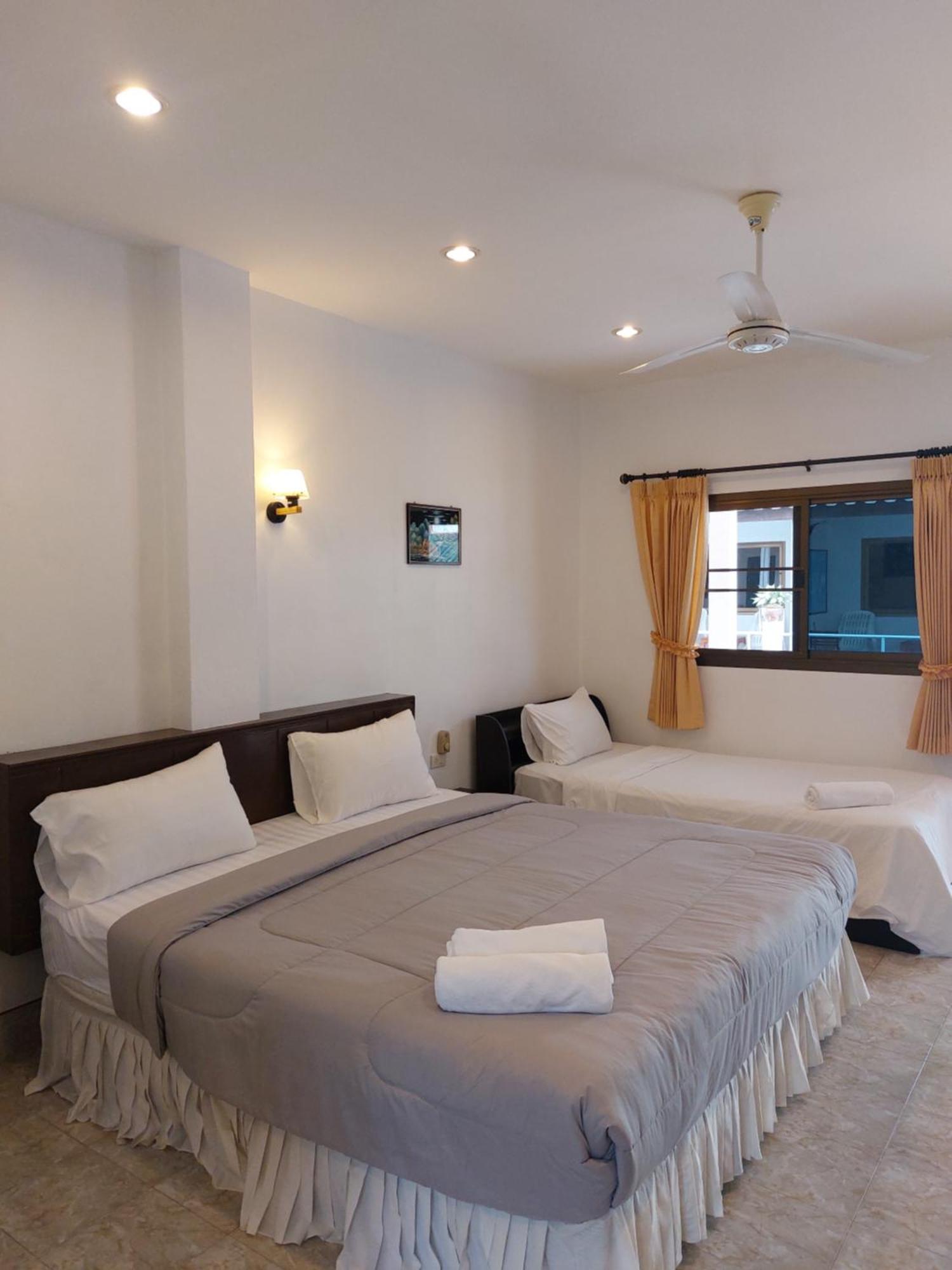 Smile House Apartment Ban Karon