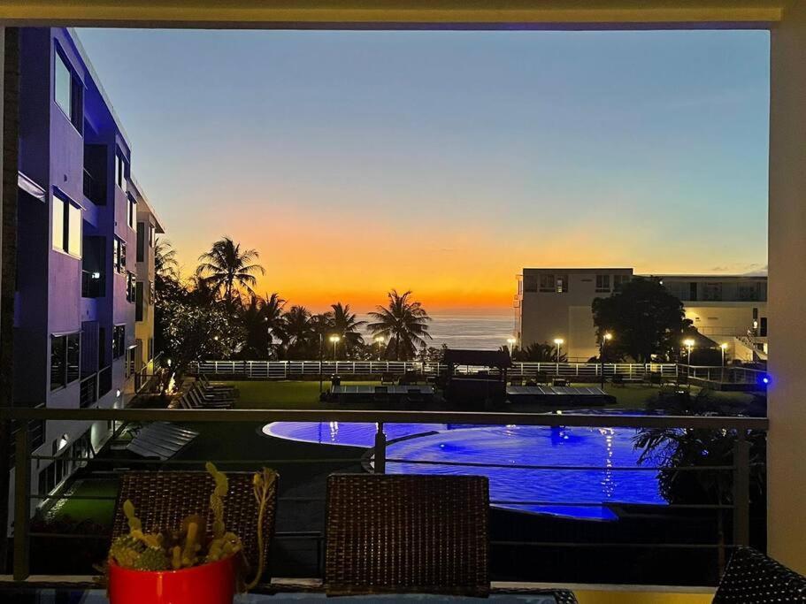 Karon Large 2 Bedrooms & Living Seaview * Ban Karon