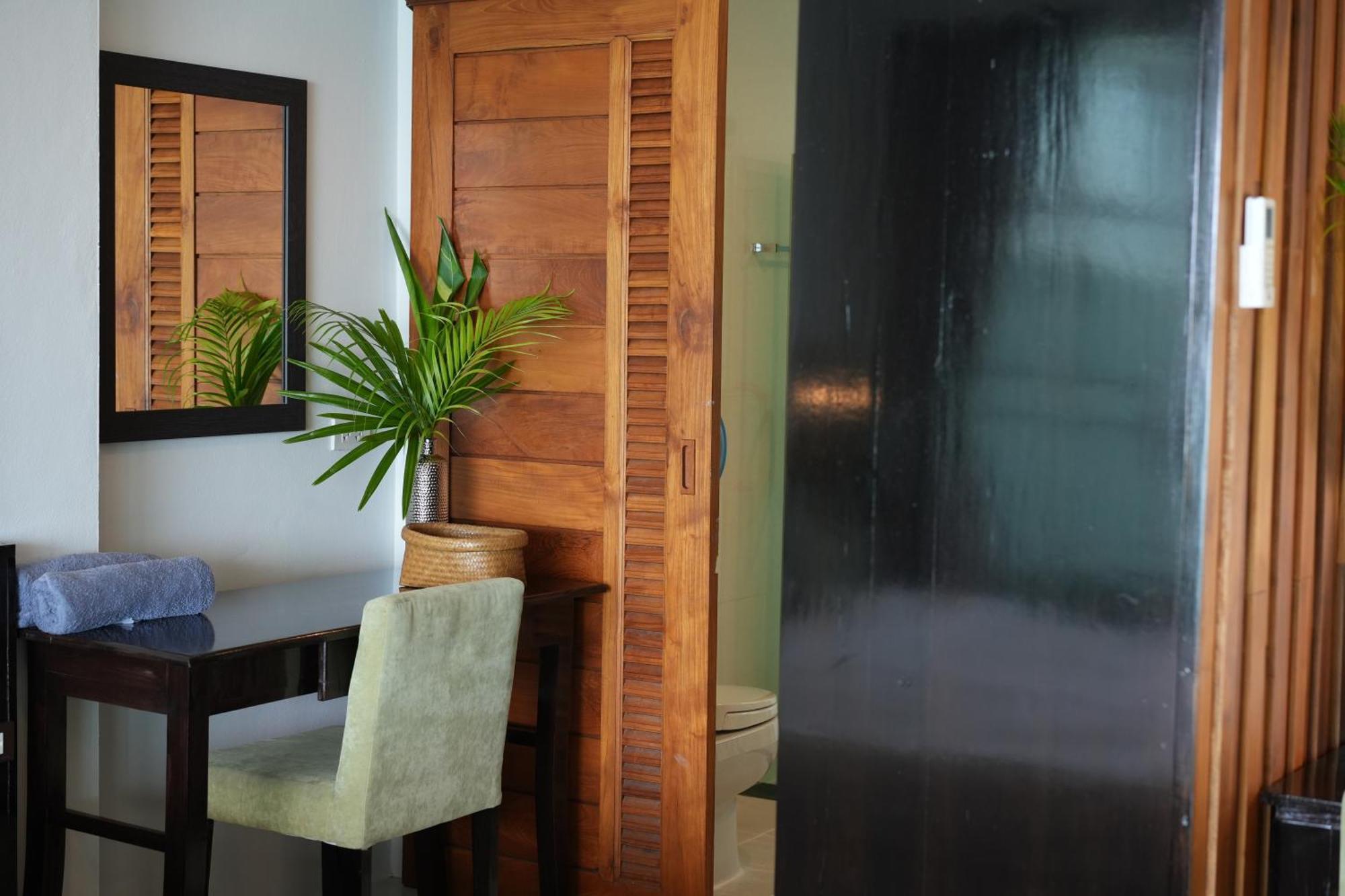 Davina Homes Villa Panwa Beach