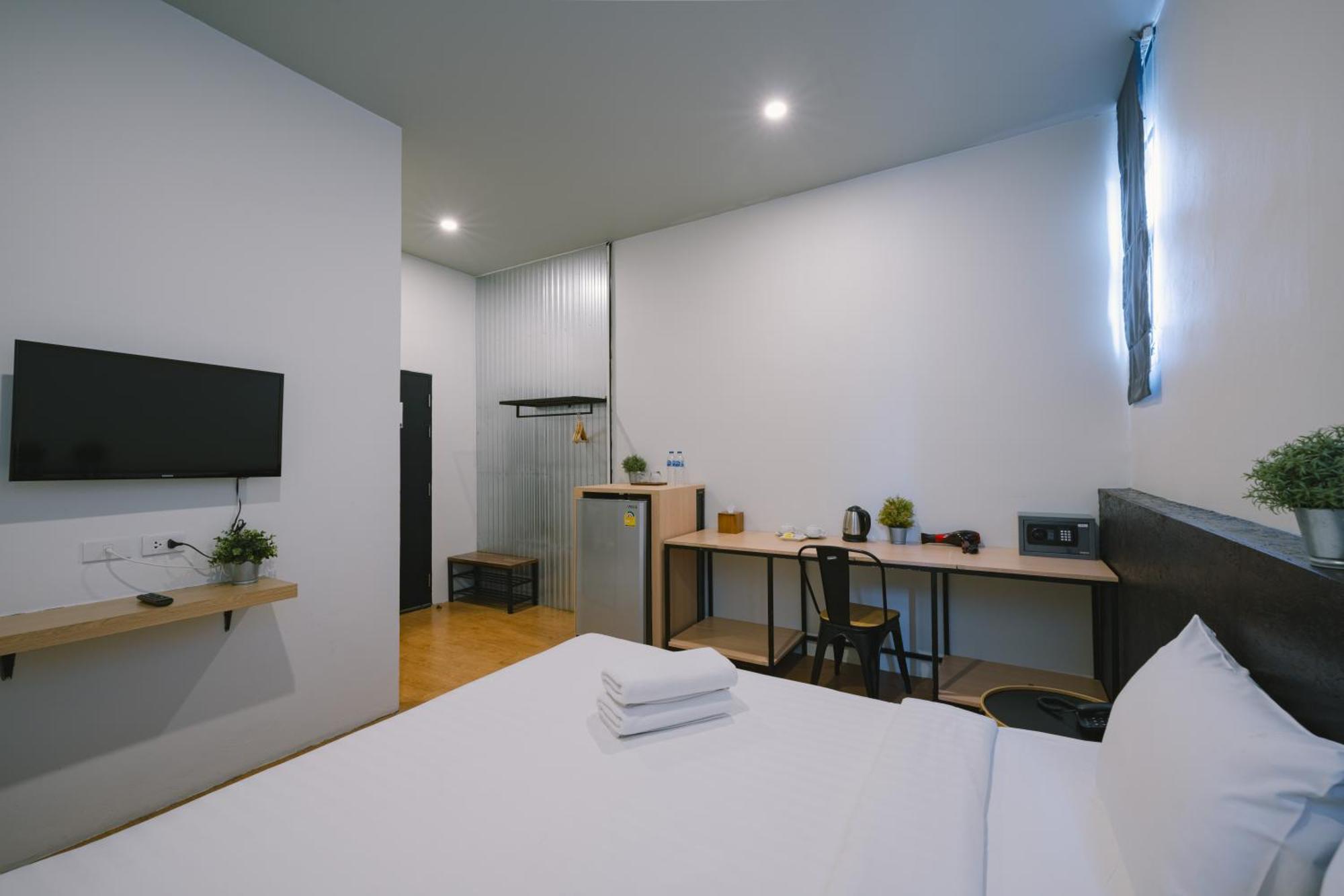 The Arbern X Bistro - Sha Extra 3* Phuket