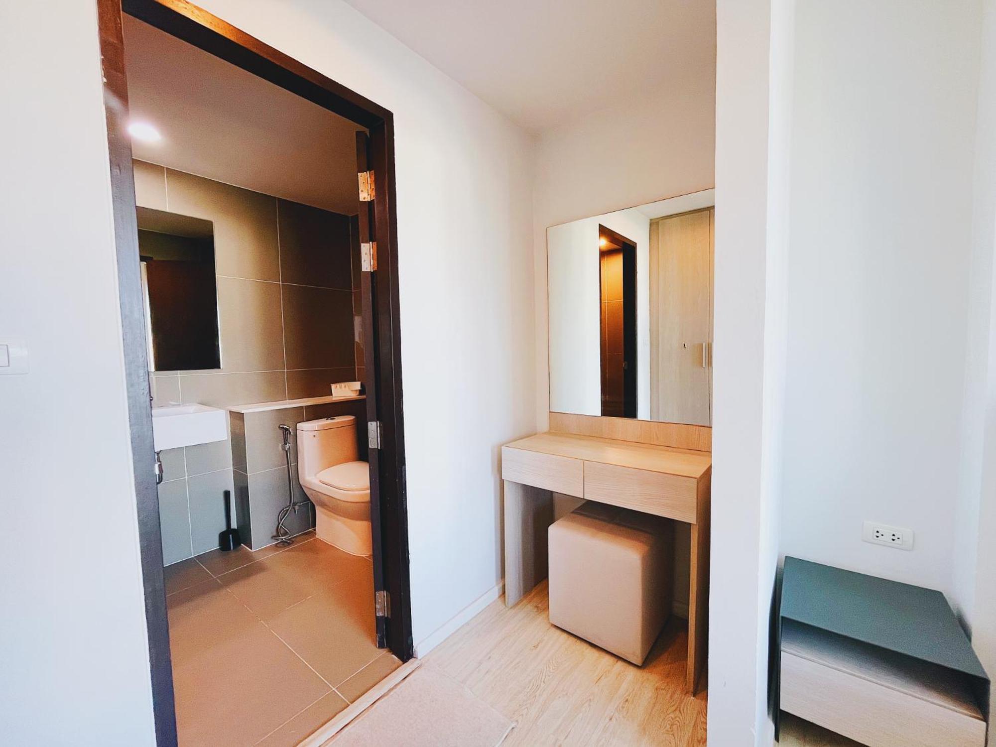 38nice Town Near Shopping Malls And Naka Night Market Phuket