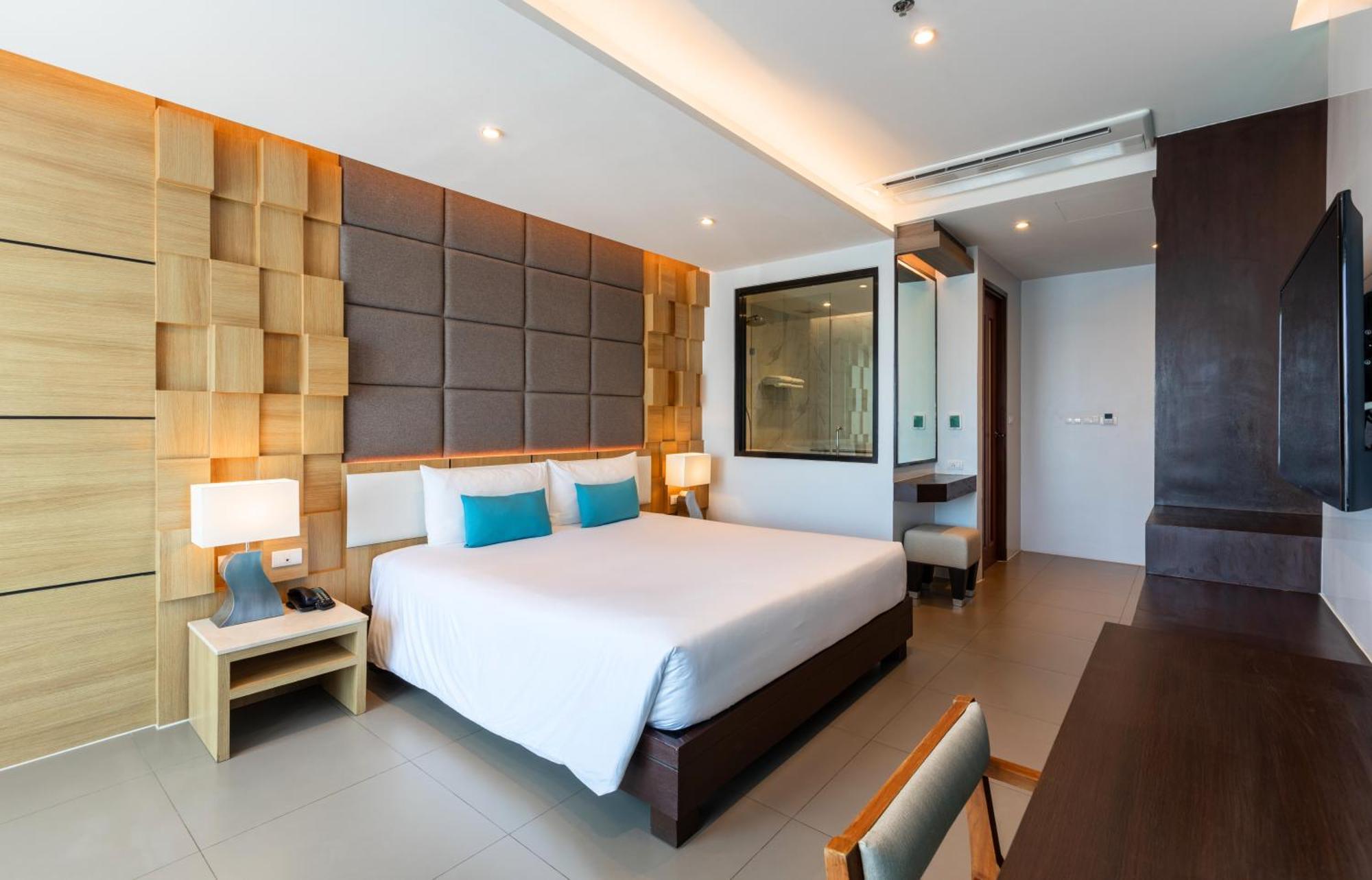 The Marina Phuket Hotel 4*
