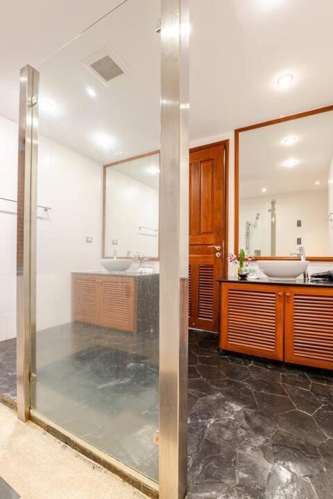 Seaview Luxury Penda * Patong