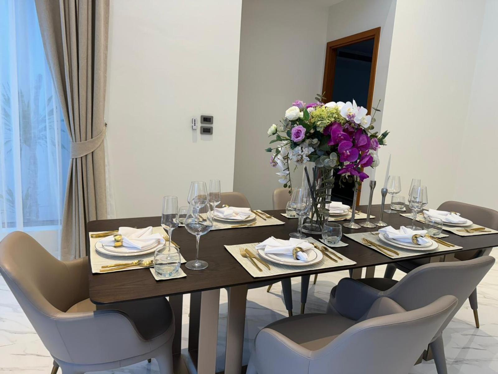Villa Luxury Breeze With Private Pool & Maid