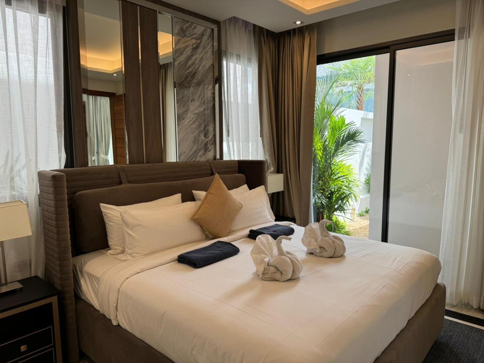 Villa Luxury Breeze With Private Pool & Maid Phuket