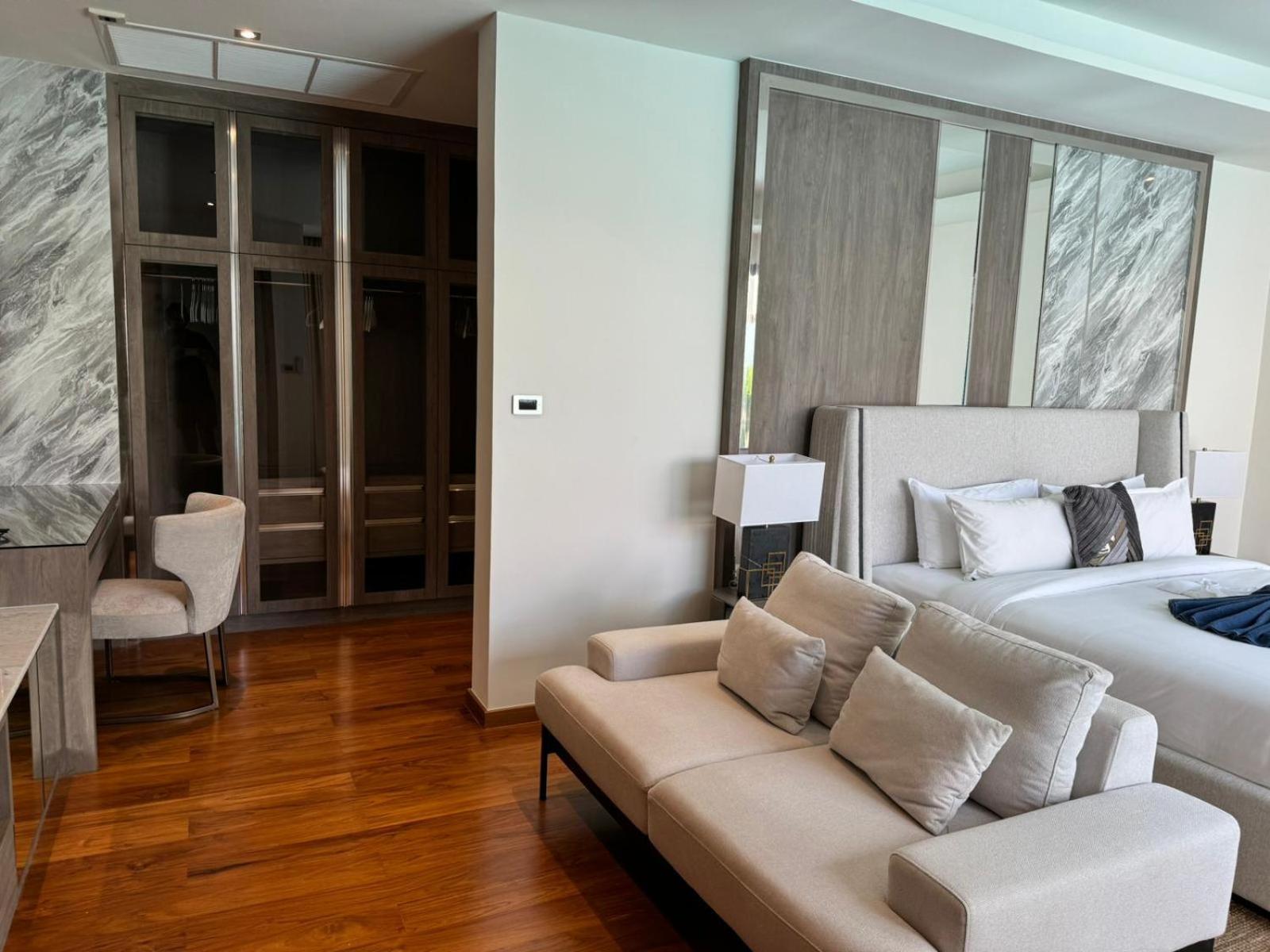Luxury Breeze With Private Pool & Maid * Phuket