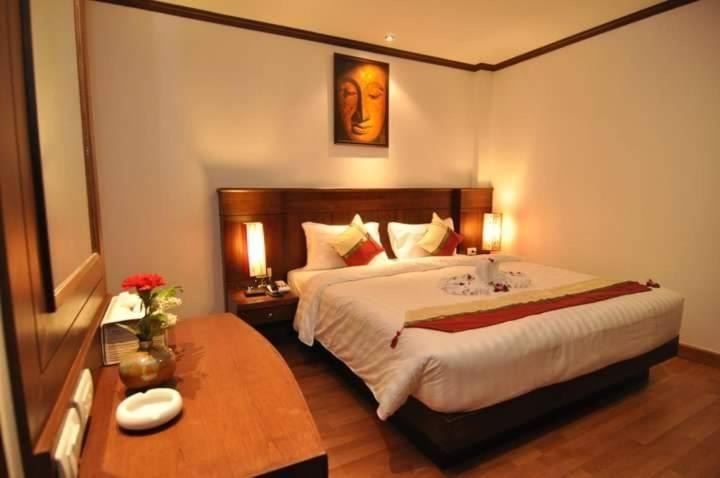 Hotel Hemingway's Patong