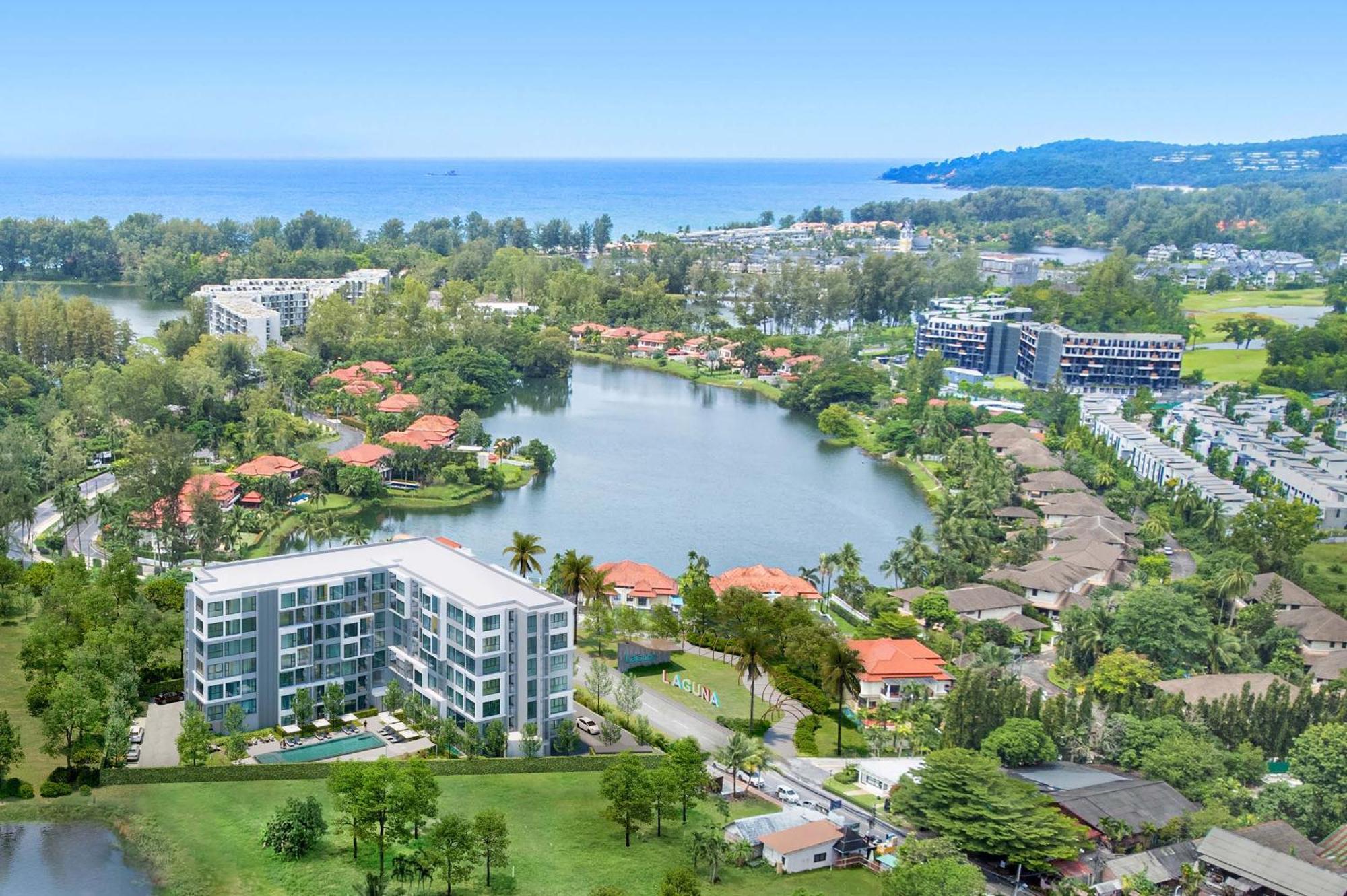Laguna Lakeside Residences By Banyan Living *