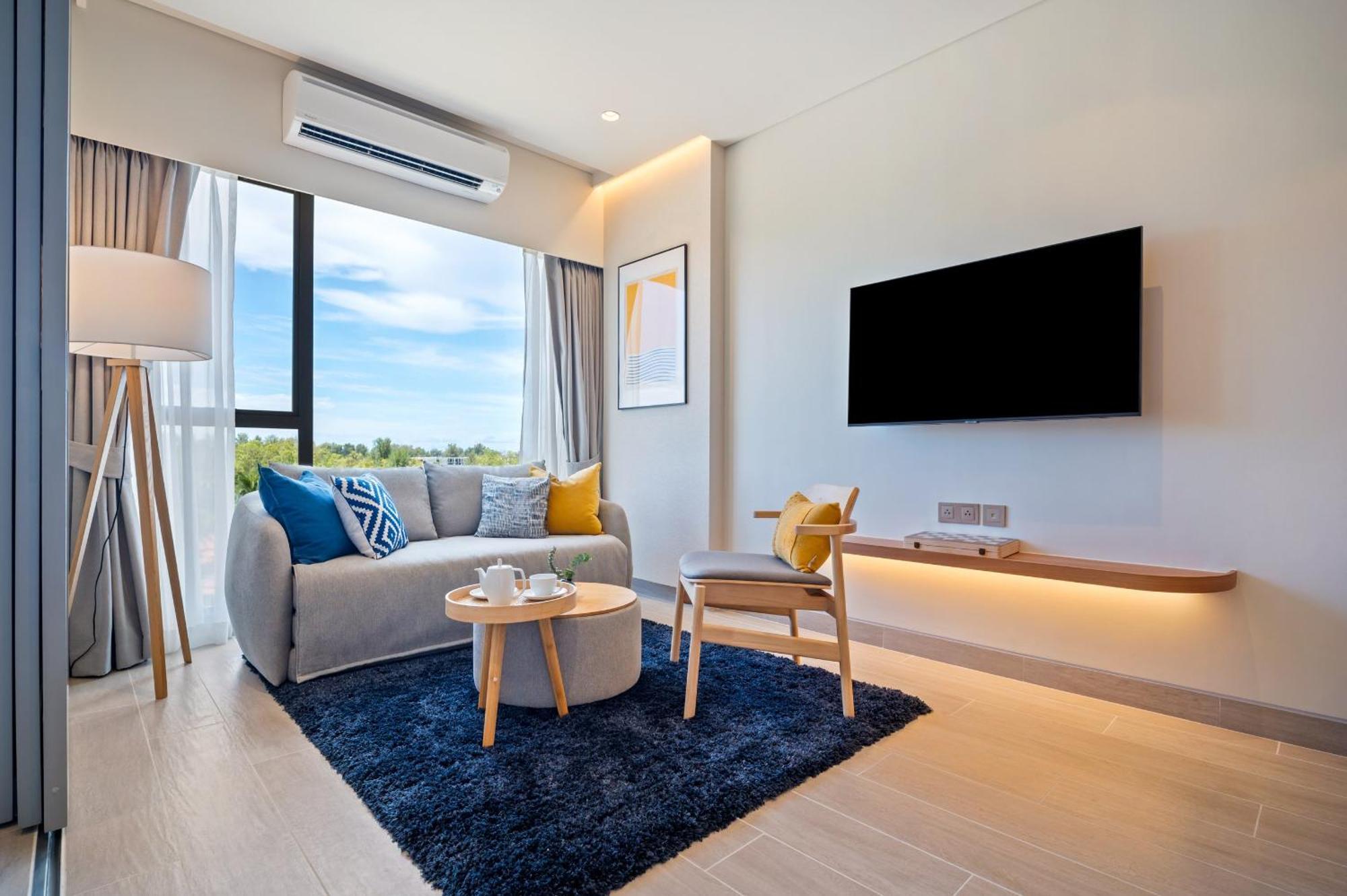 Apartment Laguna Lakeside Residences By Banyan Living