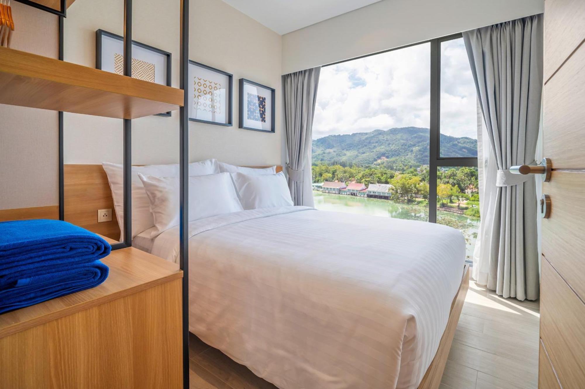 Apartment Laguna Lakeside Residences By Banyan Living