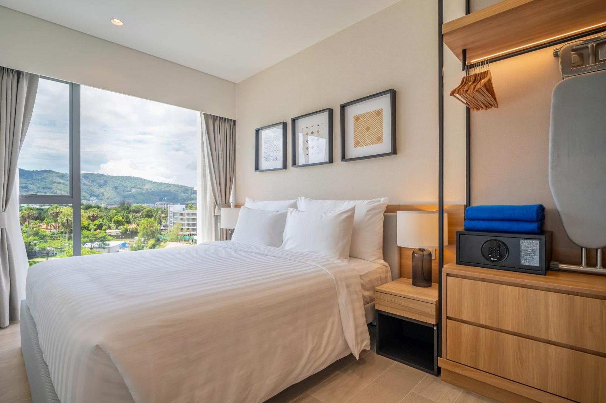Apartment Laguna Lakeside Residences By Banyan Living