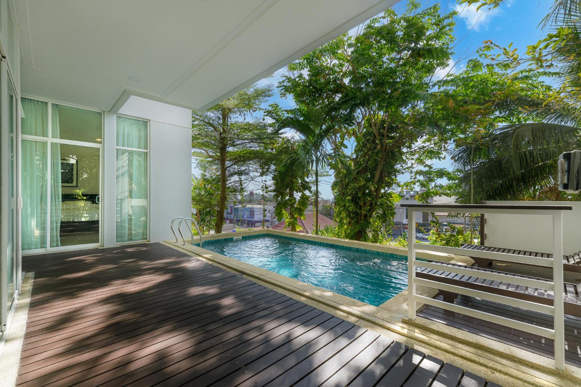 Karon Beach Residence Apartment *