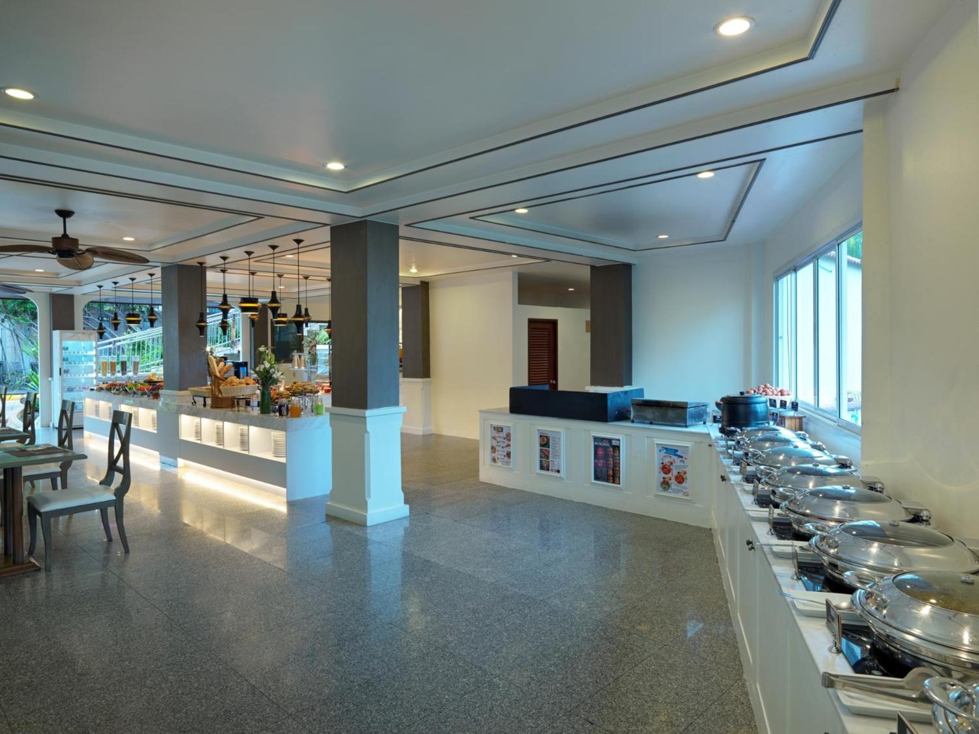 Chanalai Flora Resort, Tempat peranginan 4*