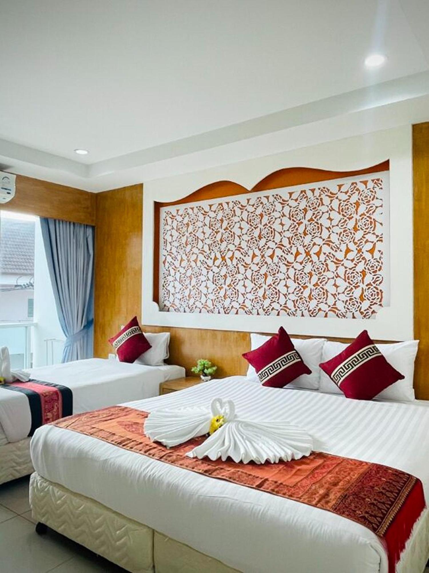 Hotel T & C Patong