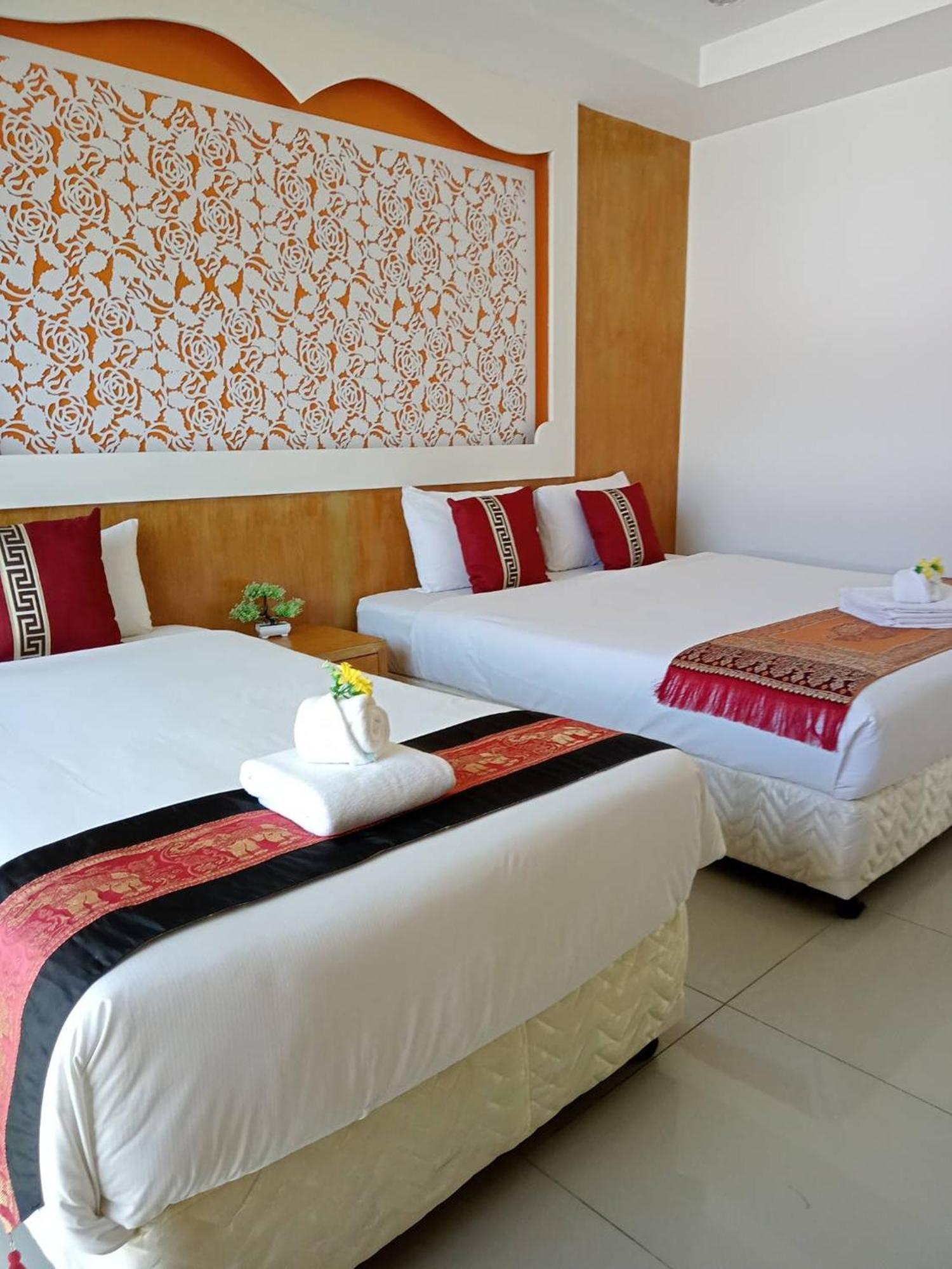 Hotel T & C Patong