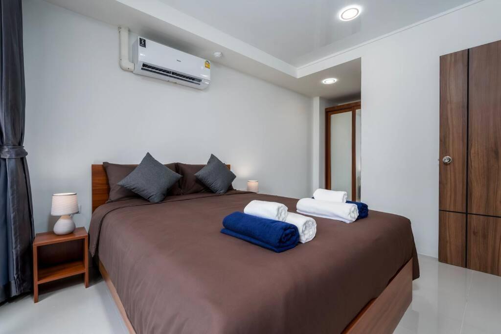 1 Bedroom 777 Condotel Apartment