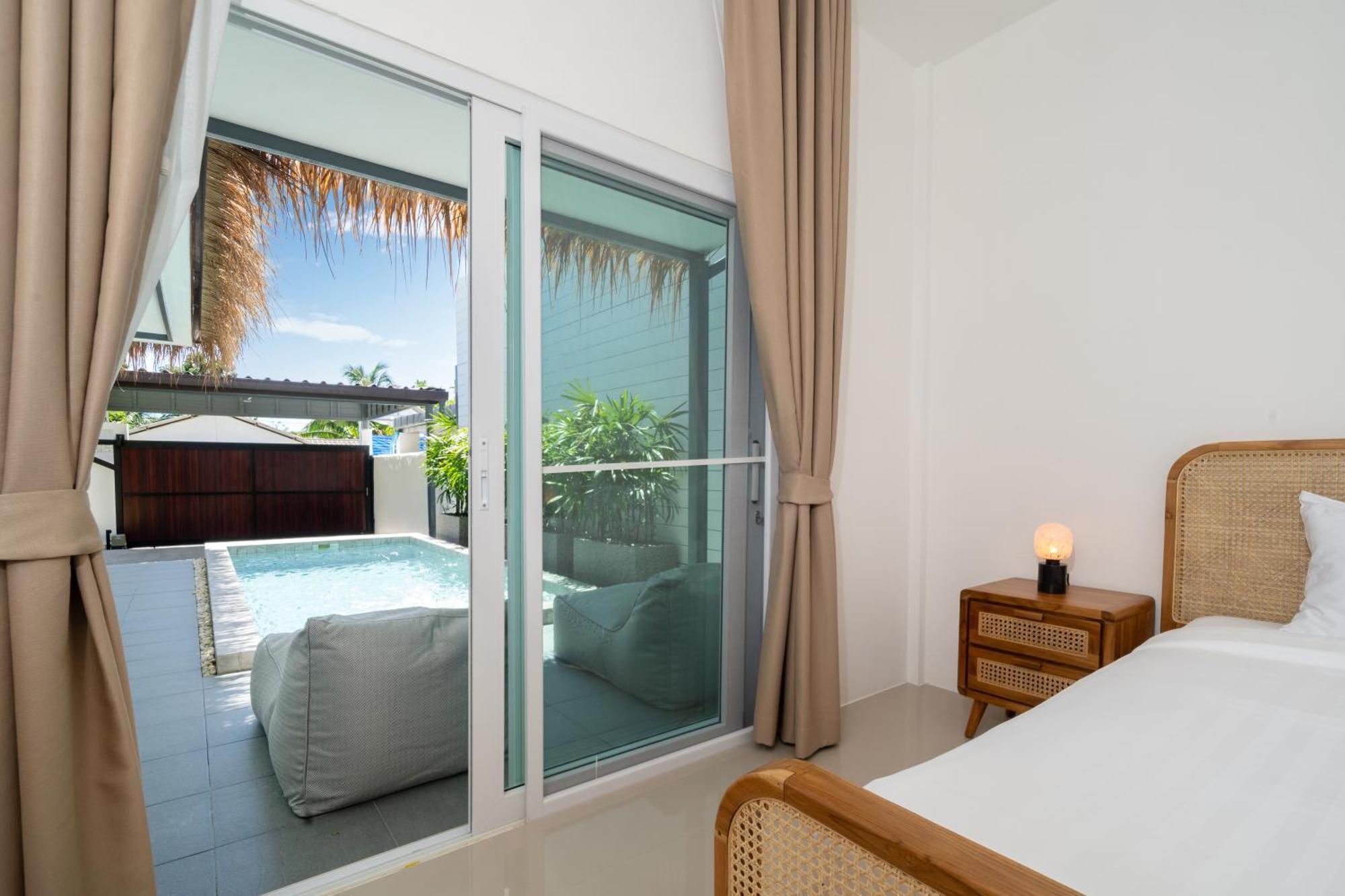 Balinese-style 2-bedroom, Private Pool Villa, Aemy Villa *