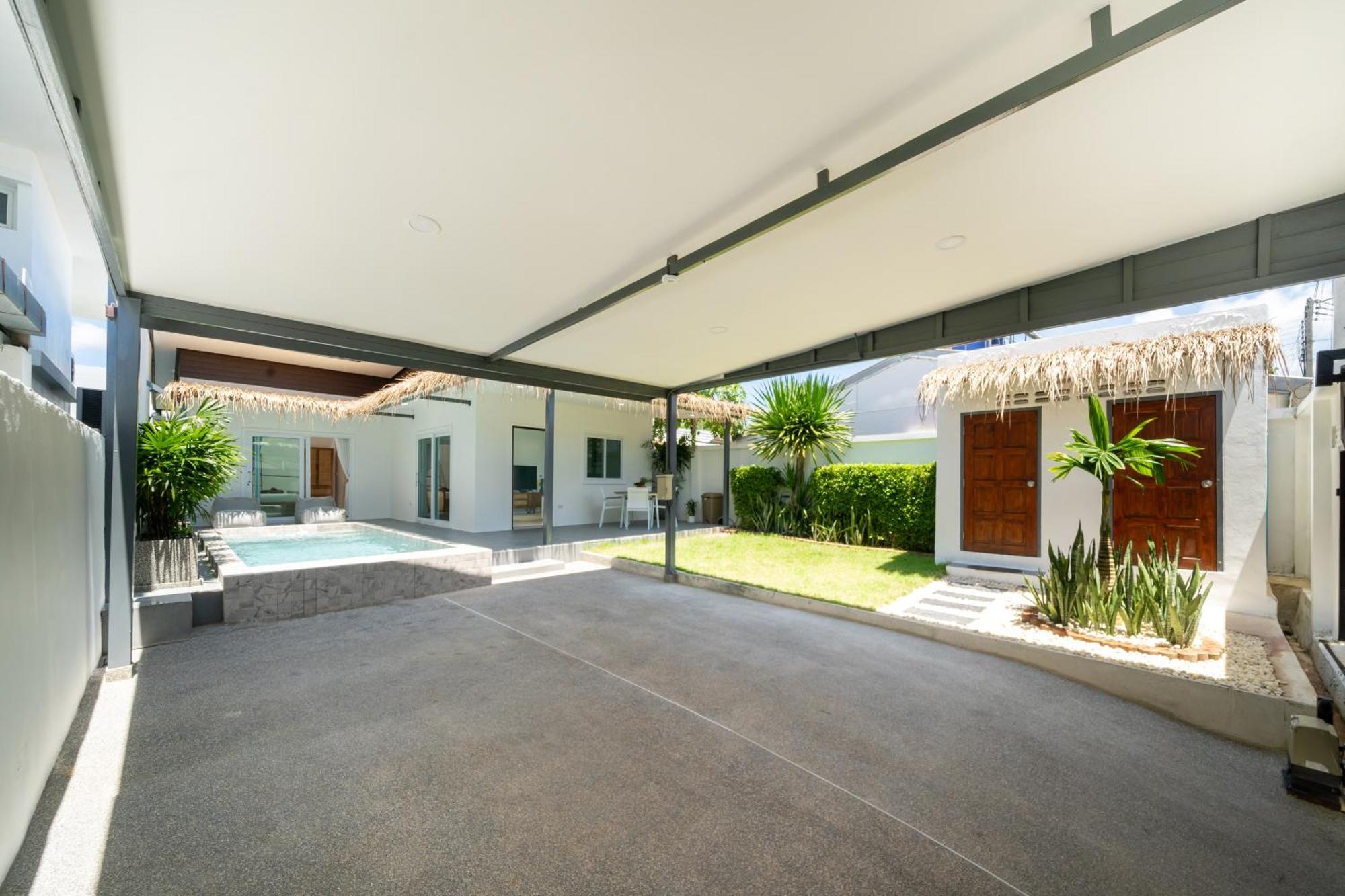 Balinese-style 2-bedroom, Private Pool Villa, Aemy *