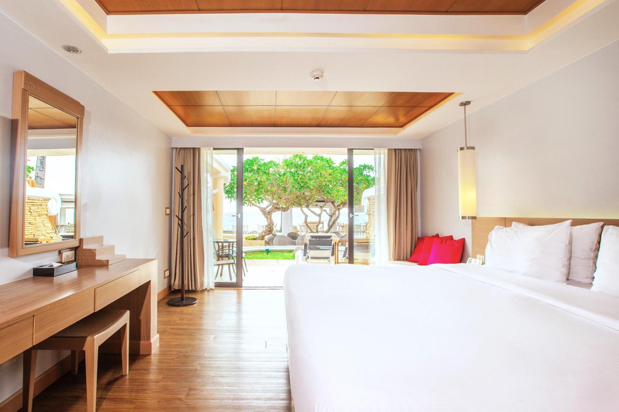 Beyond (adults Only) Tempat peranginan