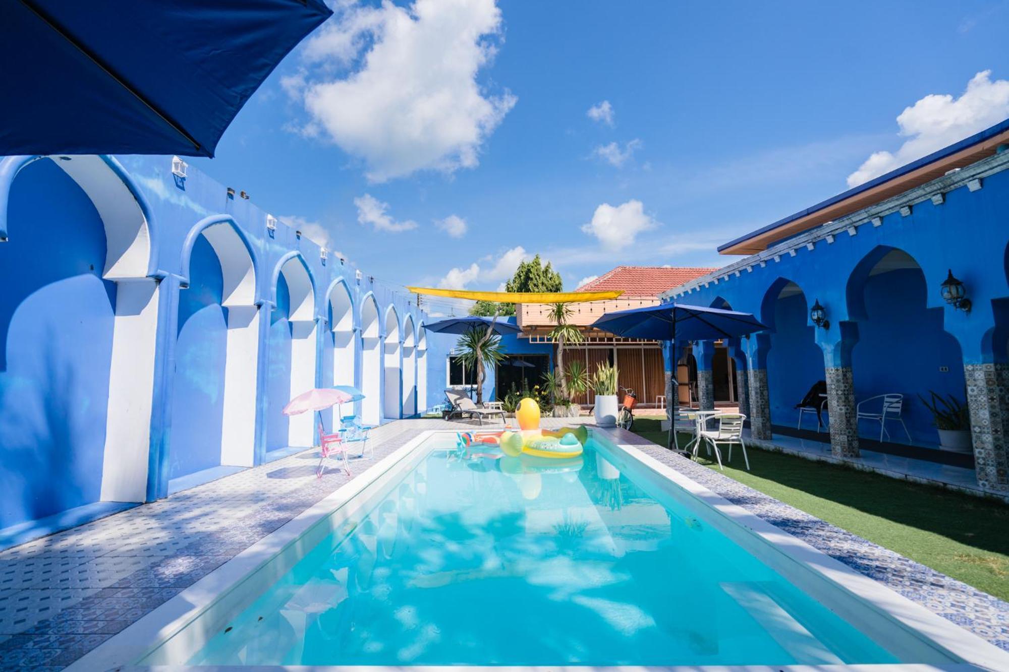 The Guesthouse, Phuket Hotel 3*