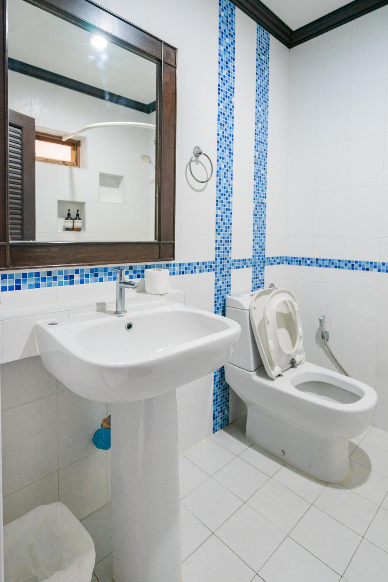 The Guesthouse, Phuket 3* Cape Panwa