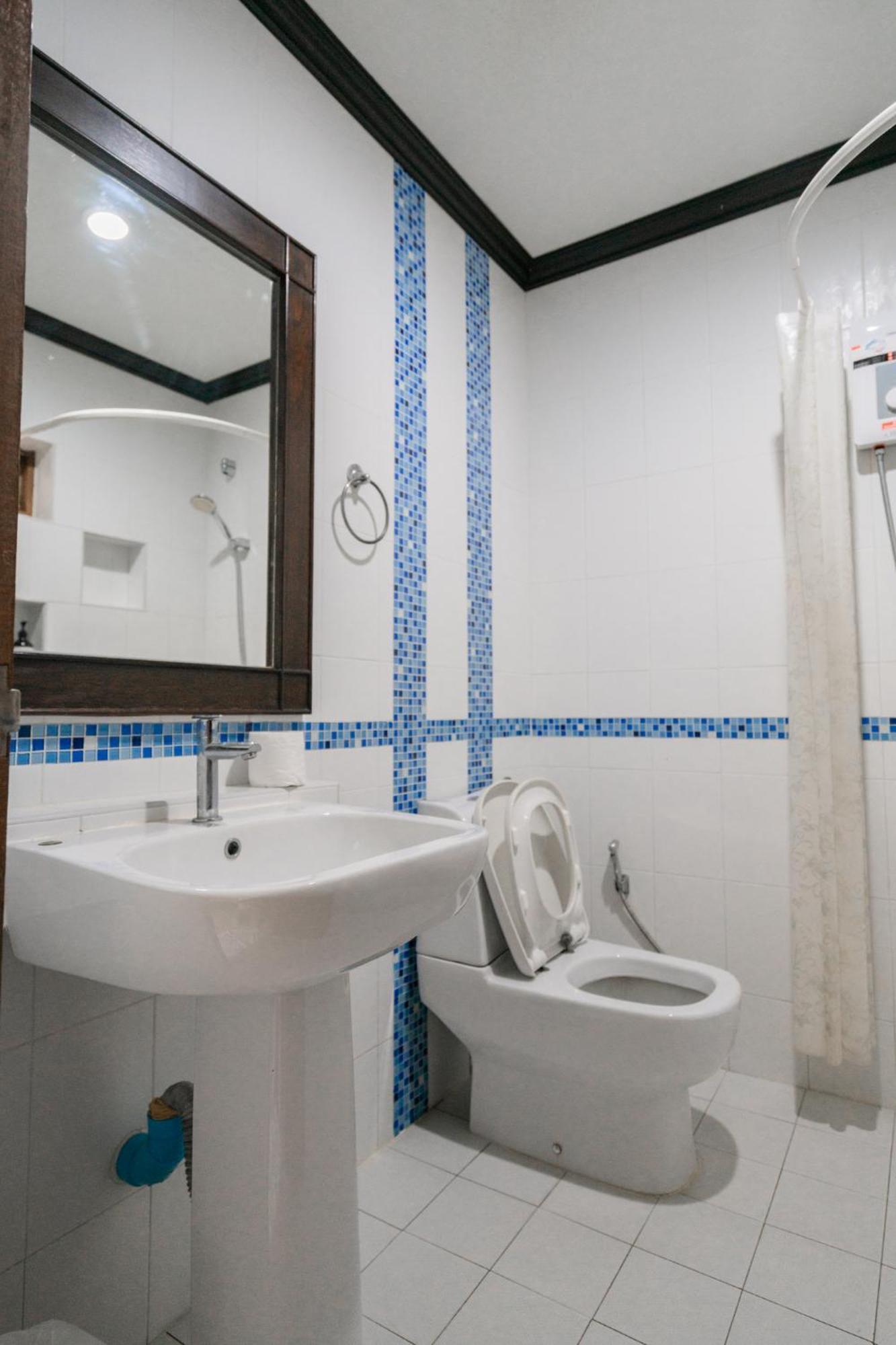 The Guesthouse, Phuket 3* Cape Panwa