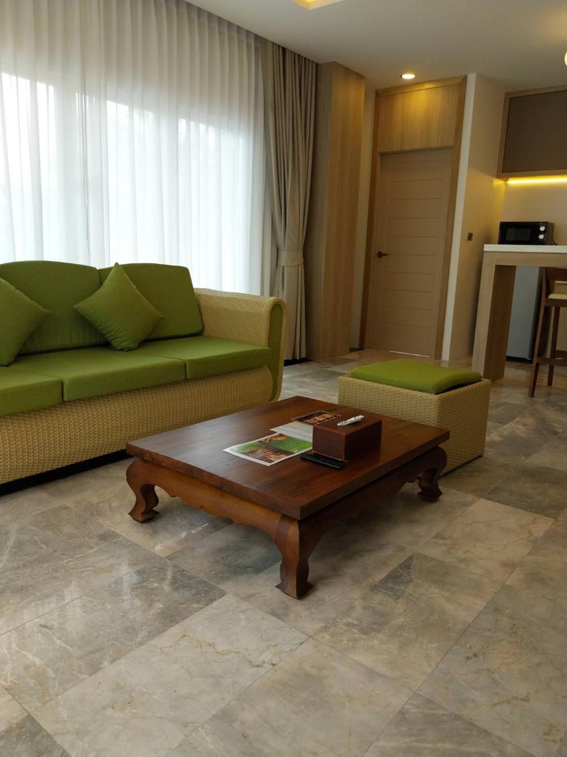 Resort Phunawa Phuket - Sha