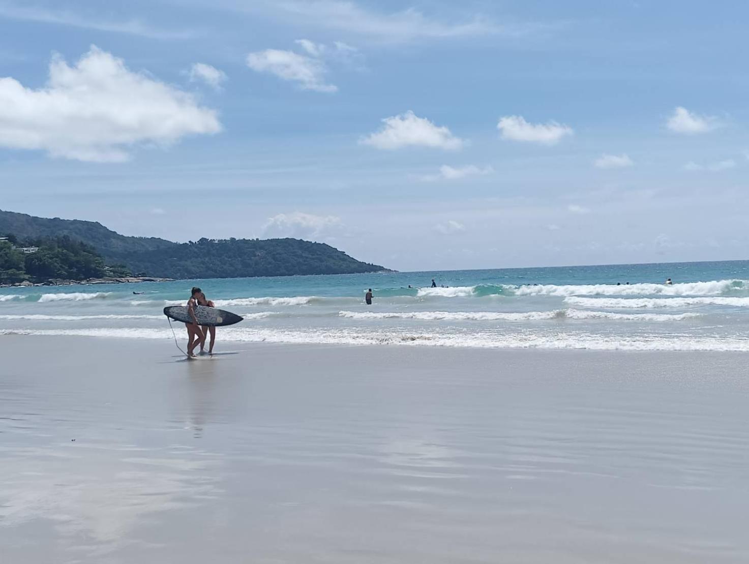 Ocean Views Gardens Penthouse 6c Appartement Kata Beach (Phuket)
