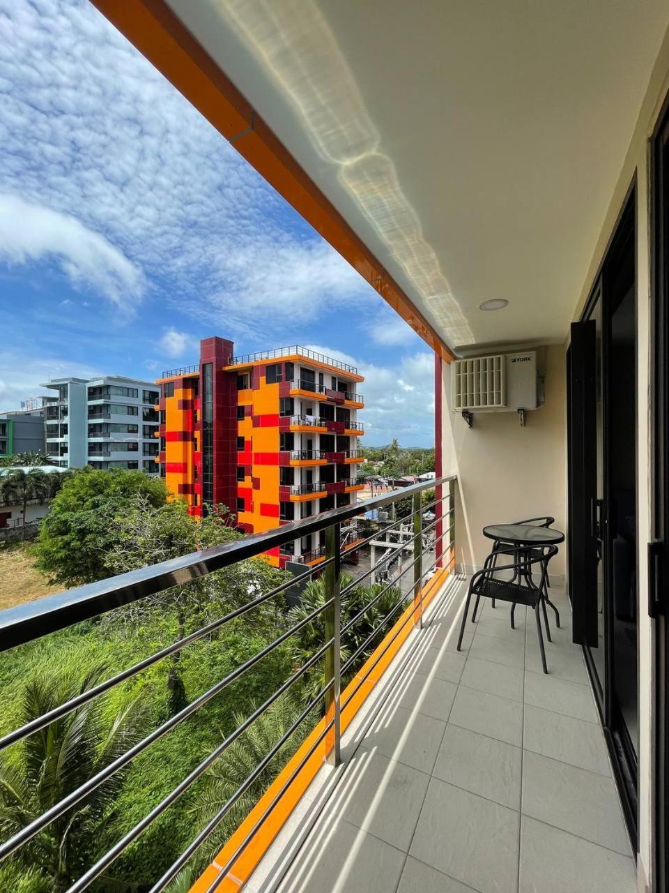 Appartement Naiharn Pearl By Villacarte