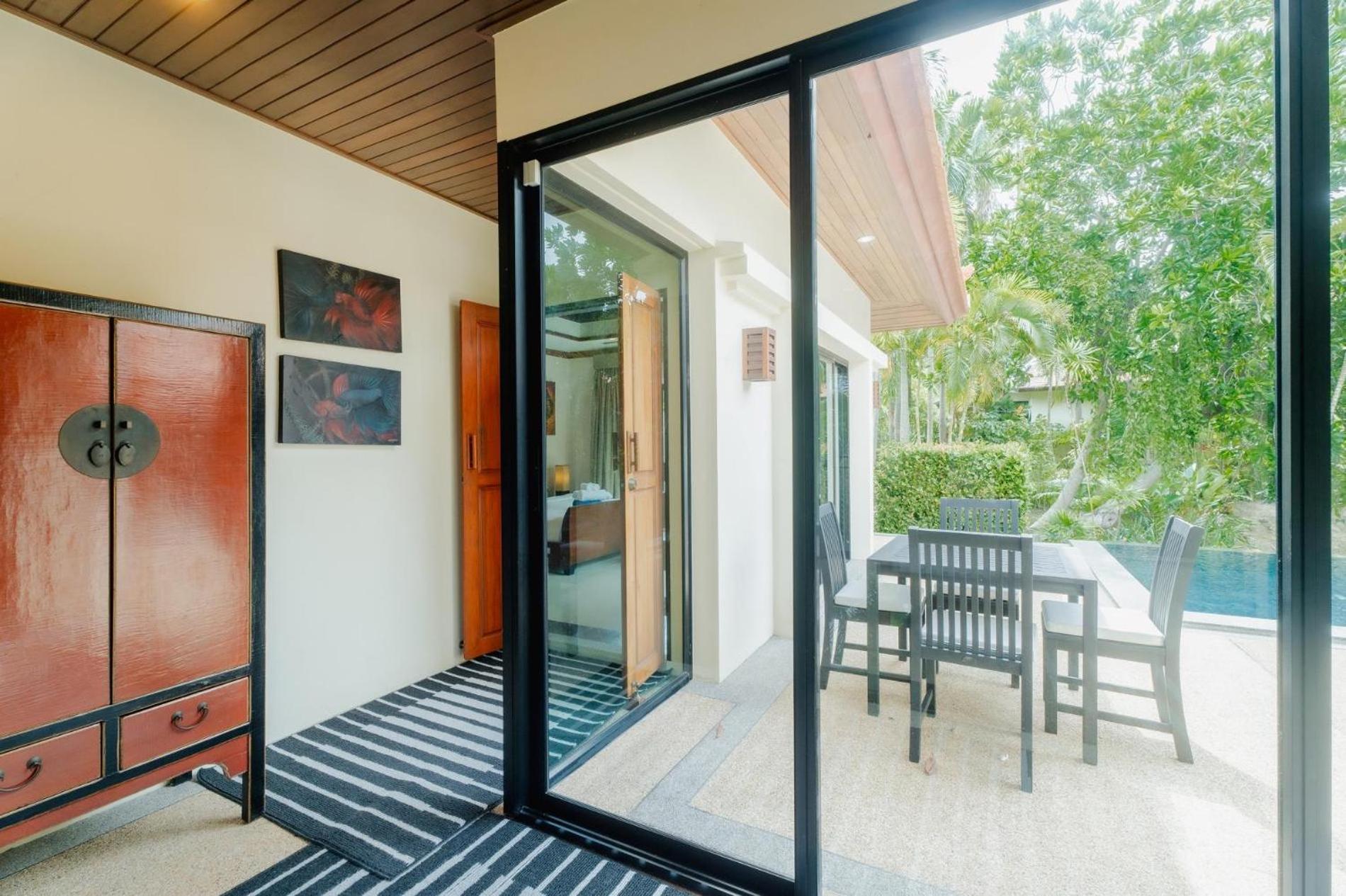 Lotus Pool Villa